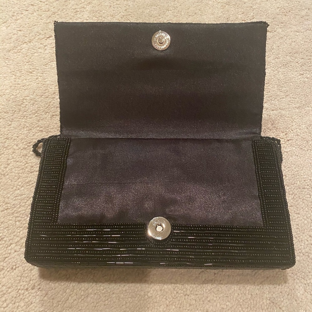 NWOT party clutch - Picture 3 of 4